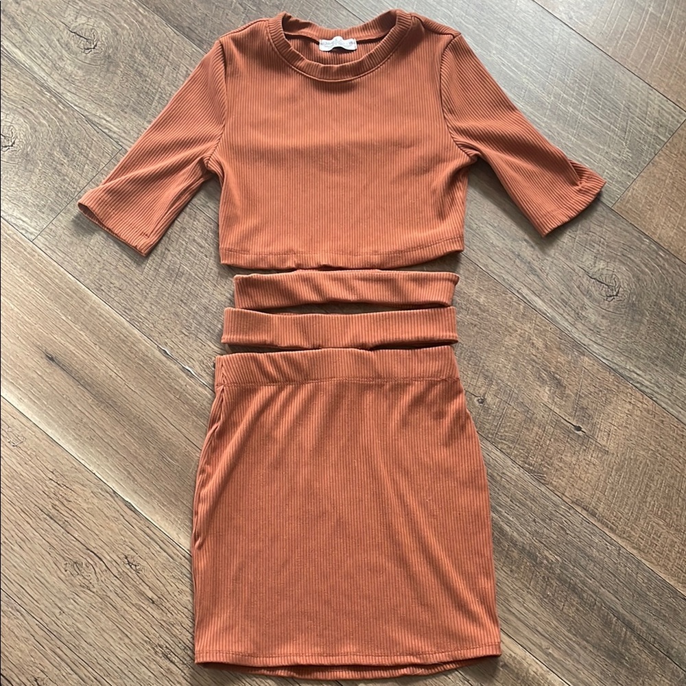 Haley & June Rust Ribbed Set